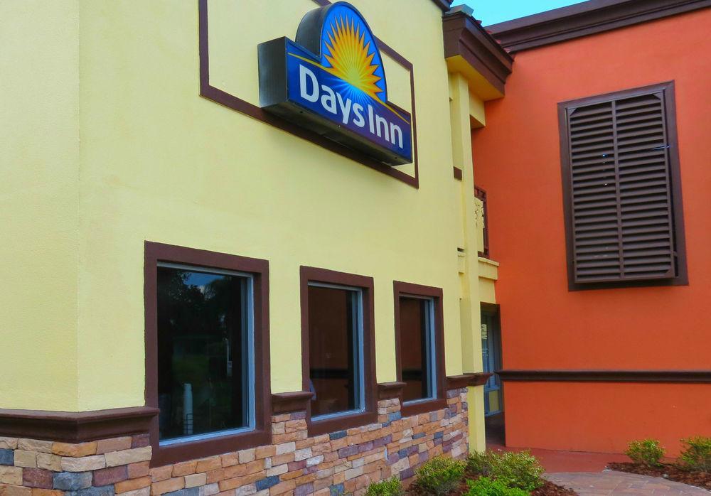 Days By Wyndham Motel